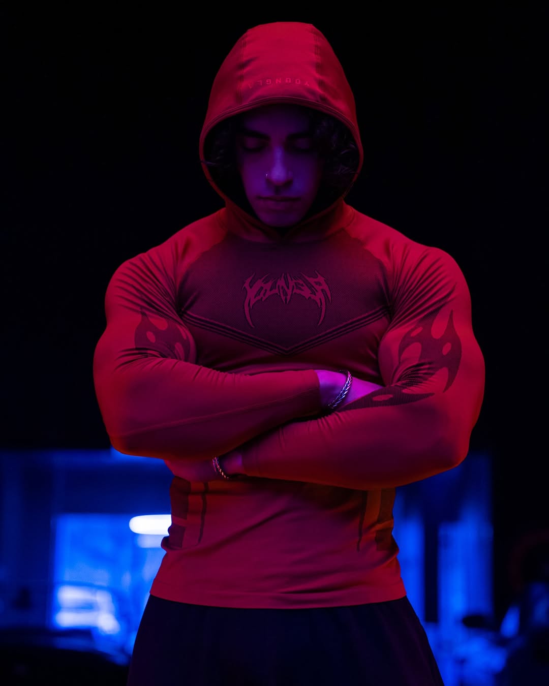 8062 - Warrior Compression Hoodies - Rojo