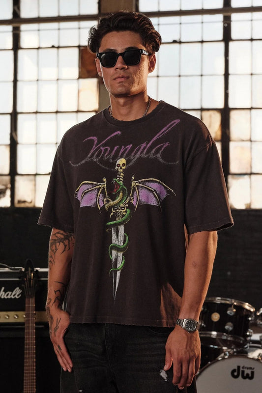 4205 - Vintage Rock Tees | Venom Guardian