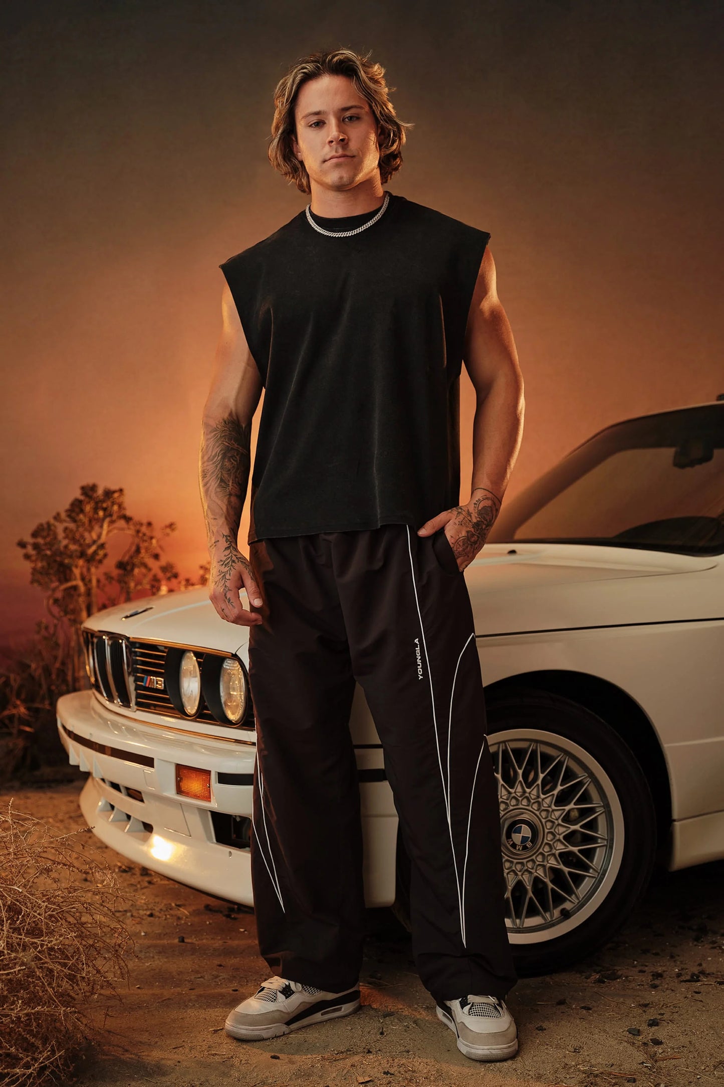 PRE-ORDEN: 3019 - Elevated Cut-Off | Black