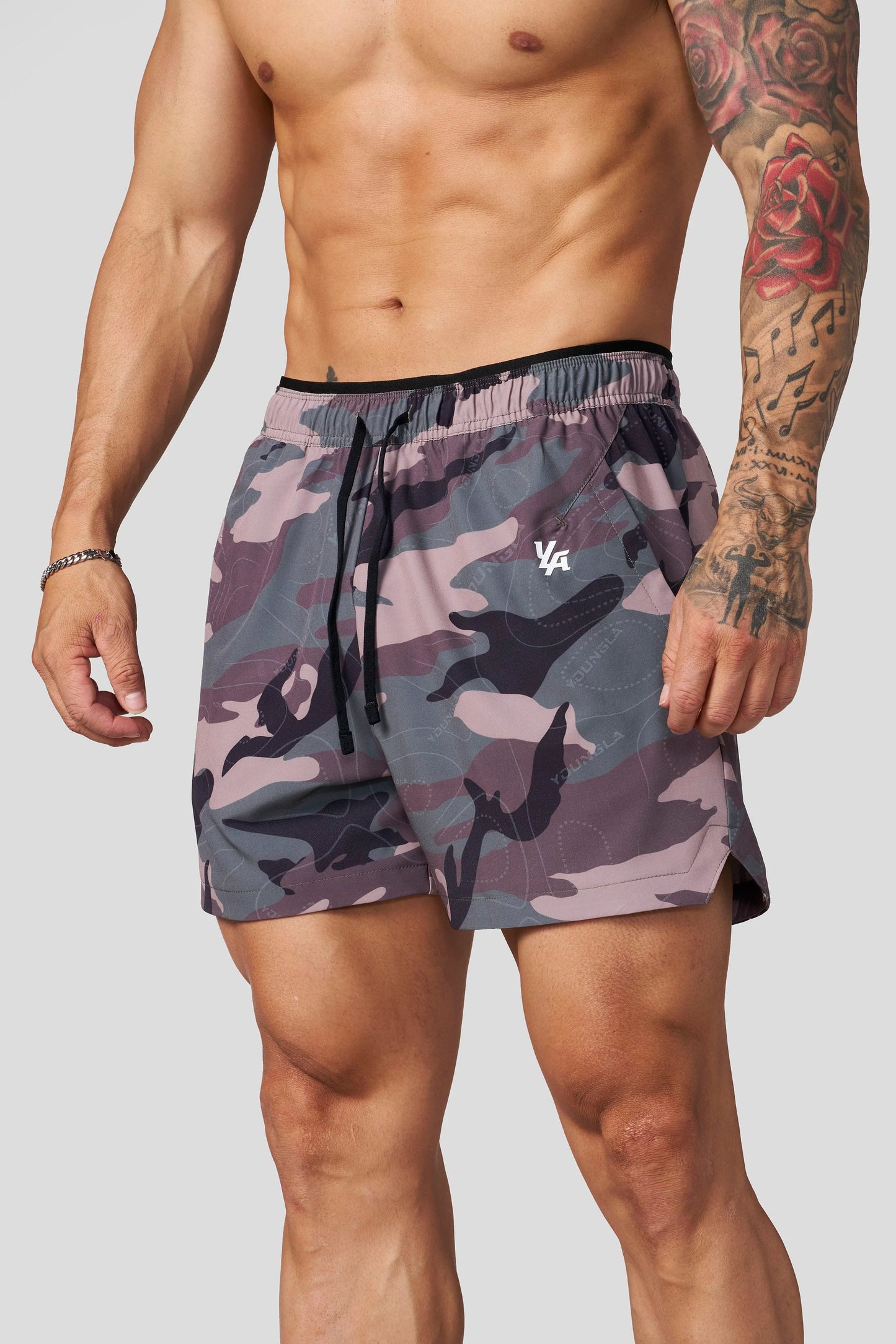 PRE-ORDEN: 1052 - Reflective Fitness Shorts | Army Camo