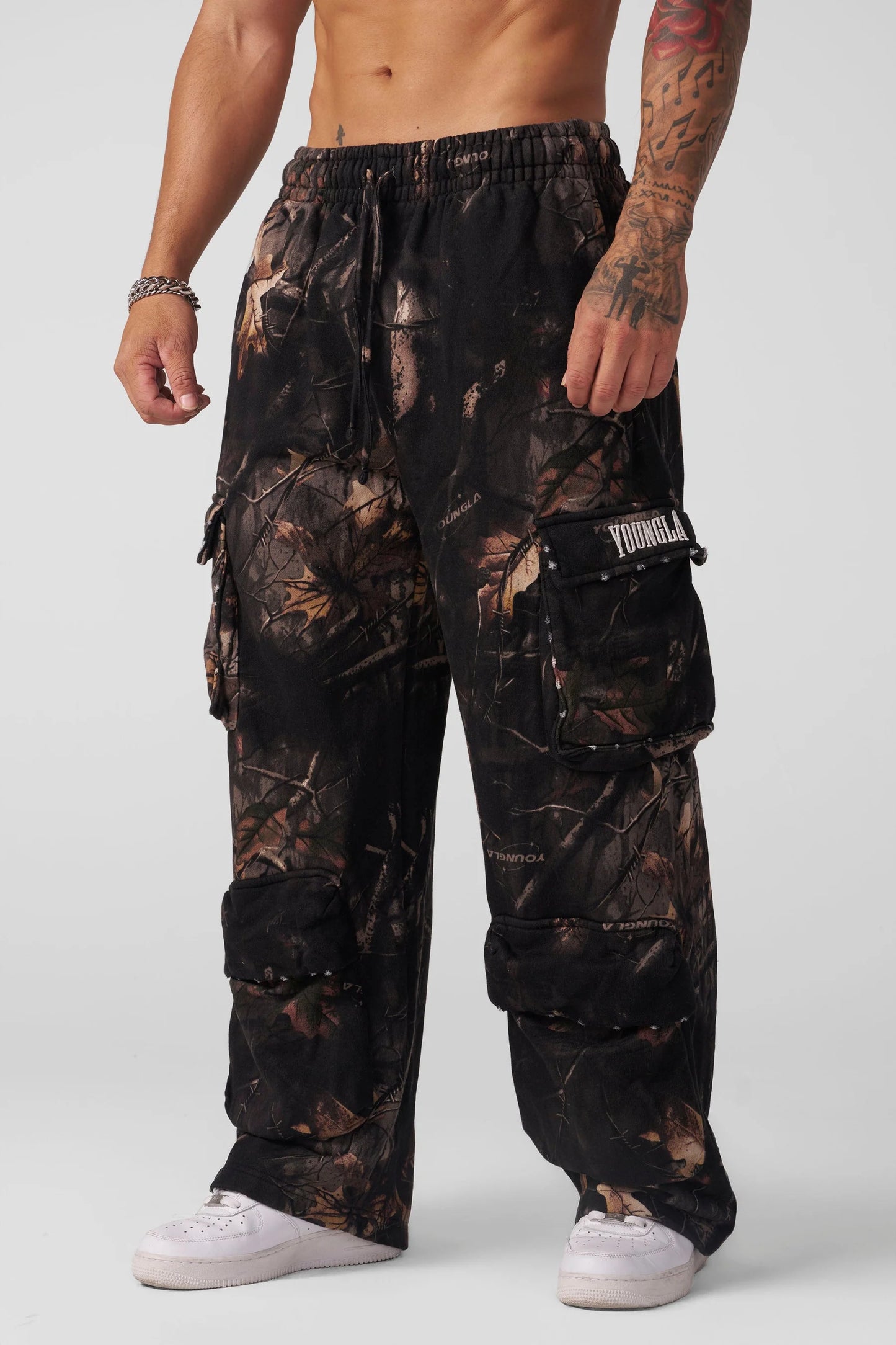 2033 - Heritage Camo Cargo Sweats | Black Tree Camo