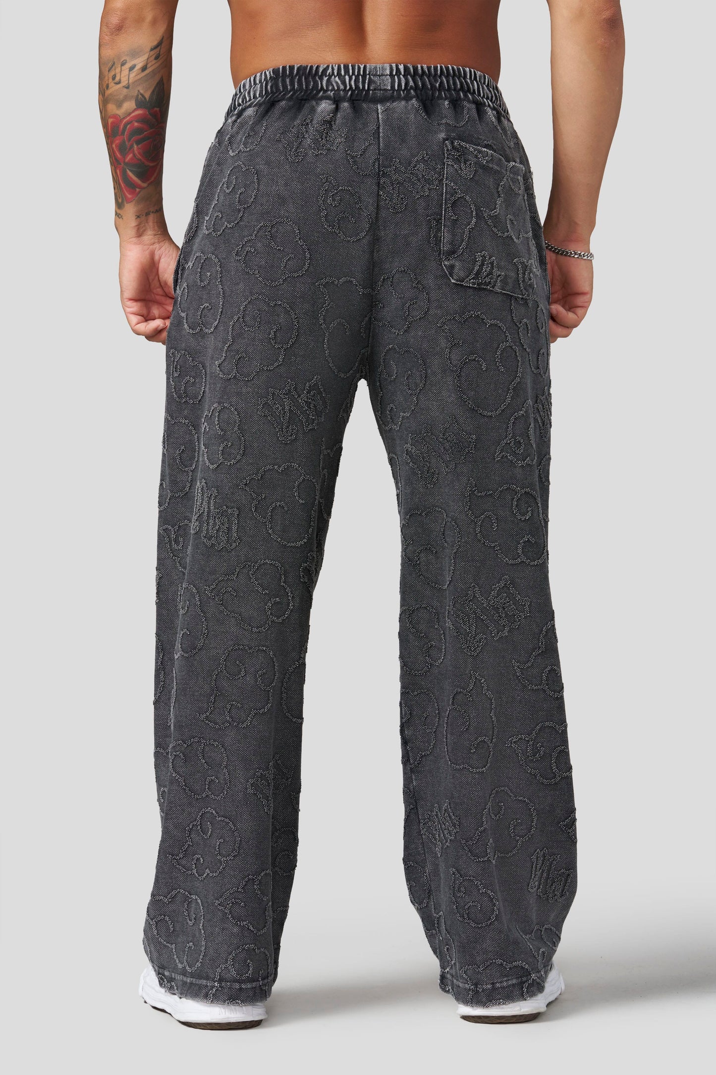 PRE-ORDEN: 2109 - Naruto Cloud Sweats | Grey Wash