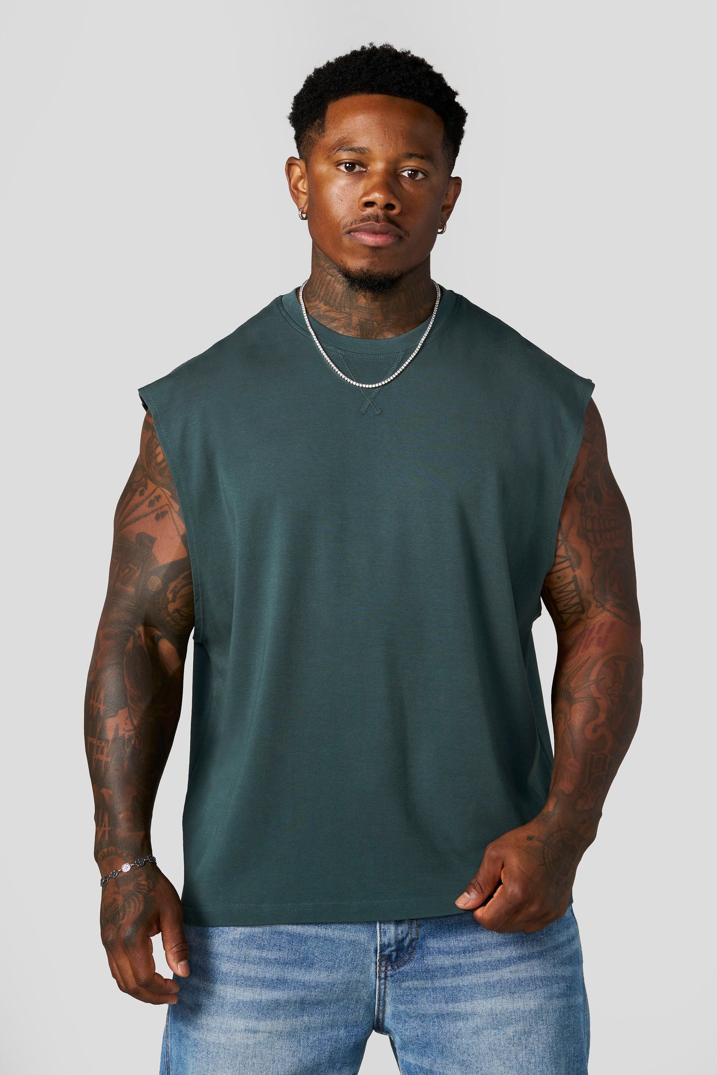 PRE-ORDEN: 3019 - Elevated Cut-Off | Green