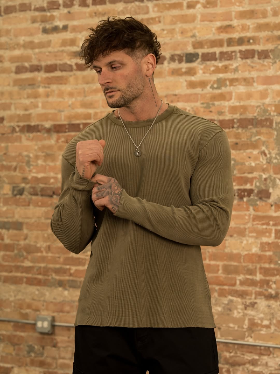 8094 - Tailored Waffle Longsleeves | Olive Wash