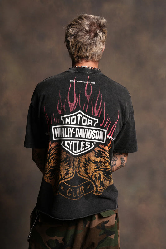 Rising Sun Grunge Mid Length Raw Hem Tee in Washed Black