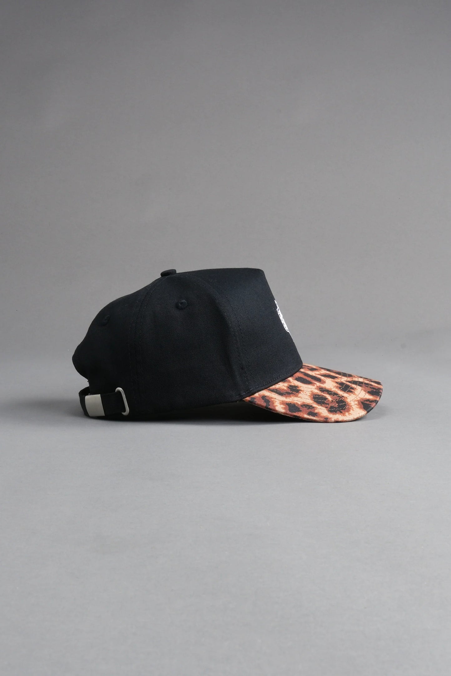 Wolf Head 5 Panel Hat in Black/Clay Leopard