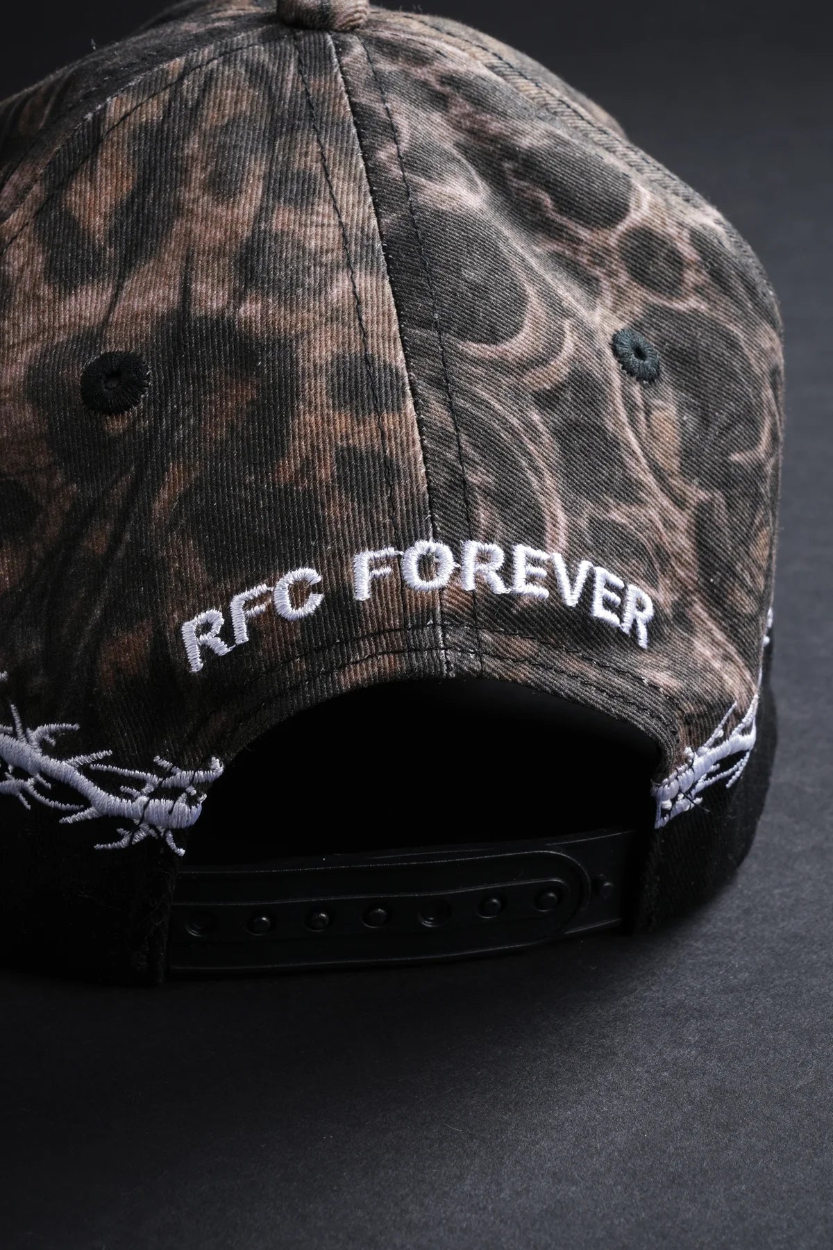 Infected Strapback Hat | Cyber Leopard/Black