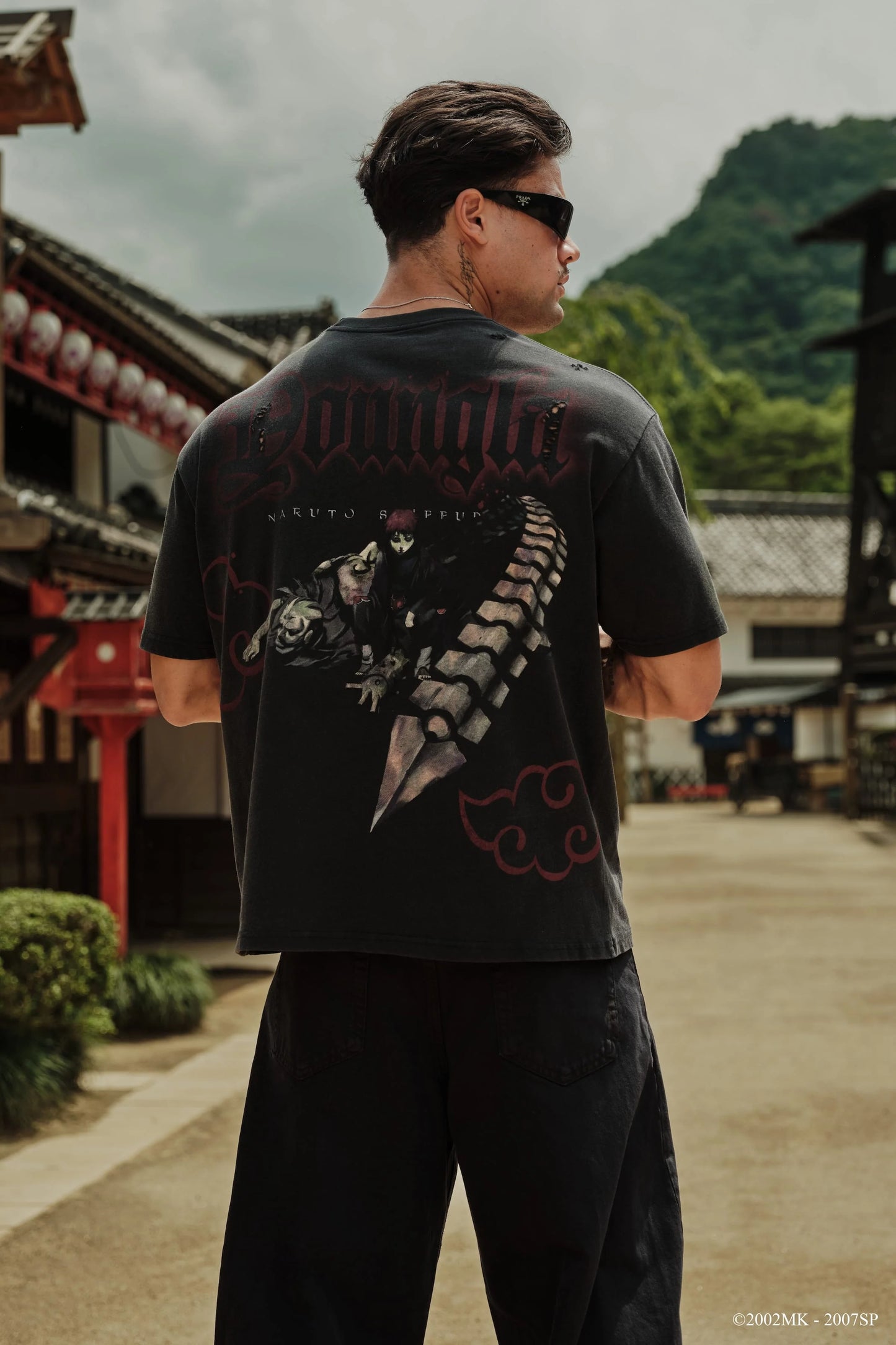 PRE-ORDEN: 4318 - Naruto Distressed Tees | Sasori