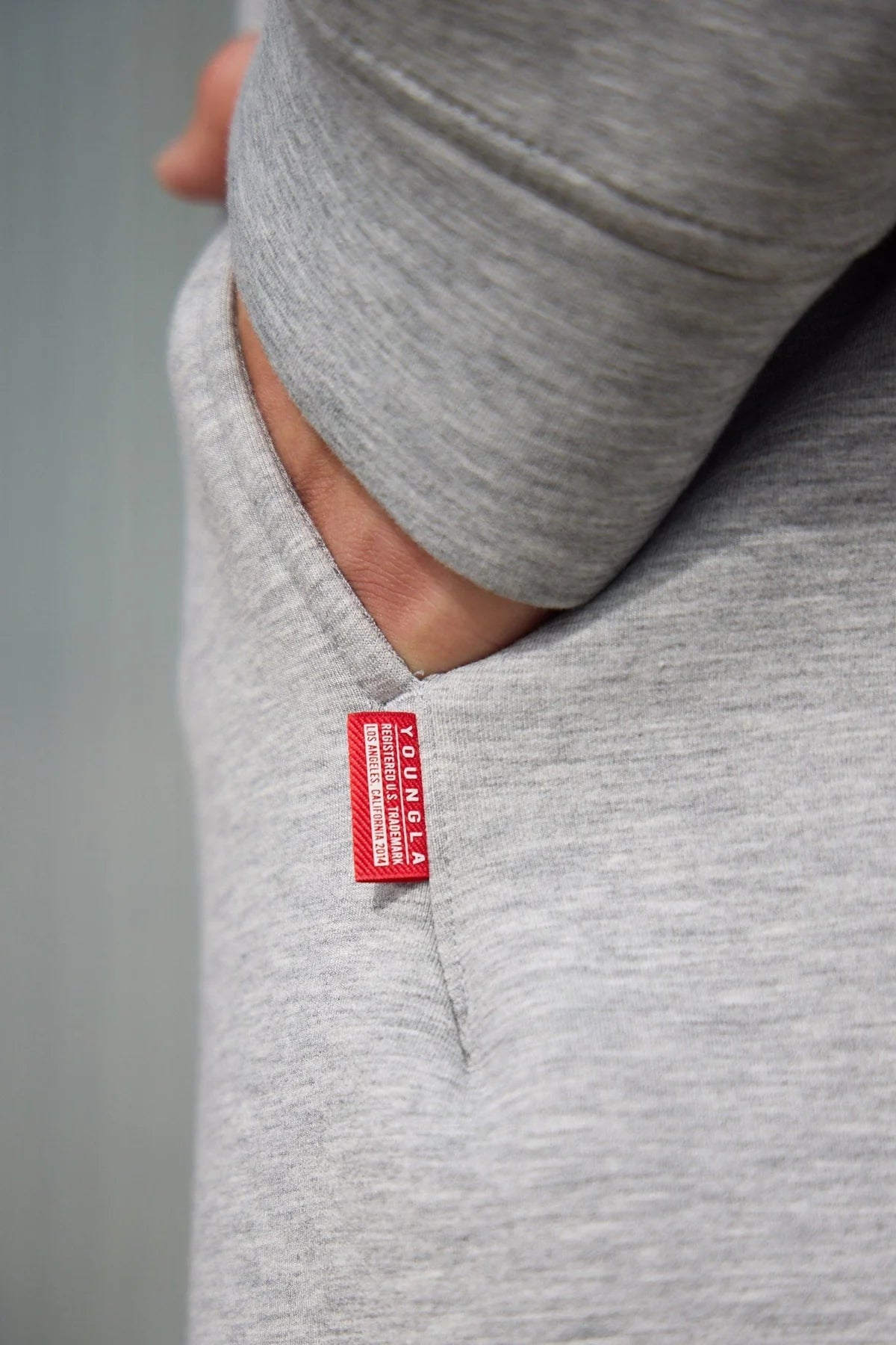 2047 - Scuba Cargo Sweats | Heather Grey