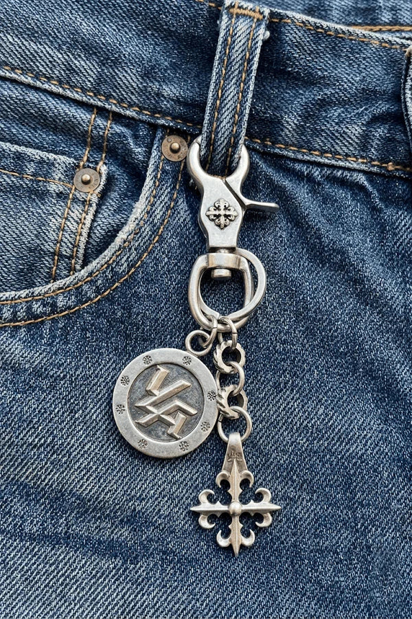 9109 - Vault Keychain | Black