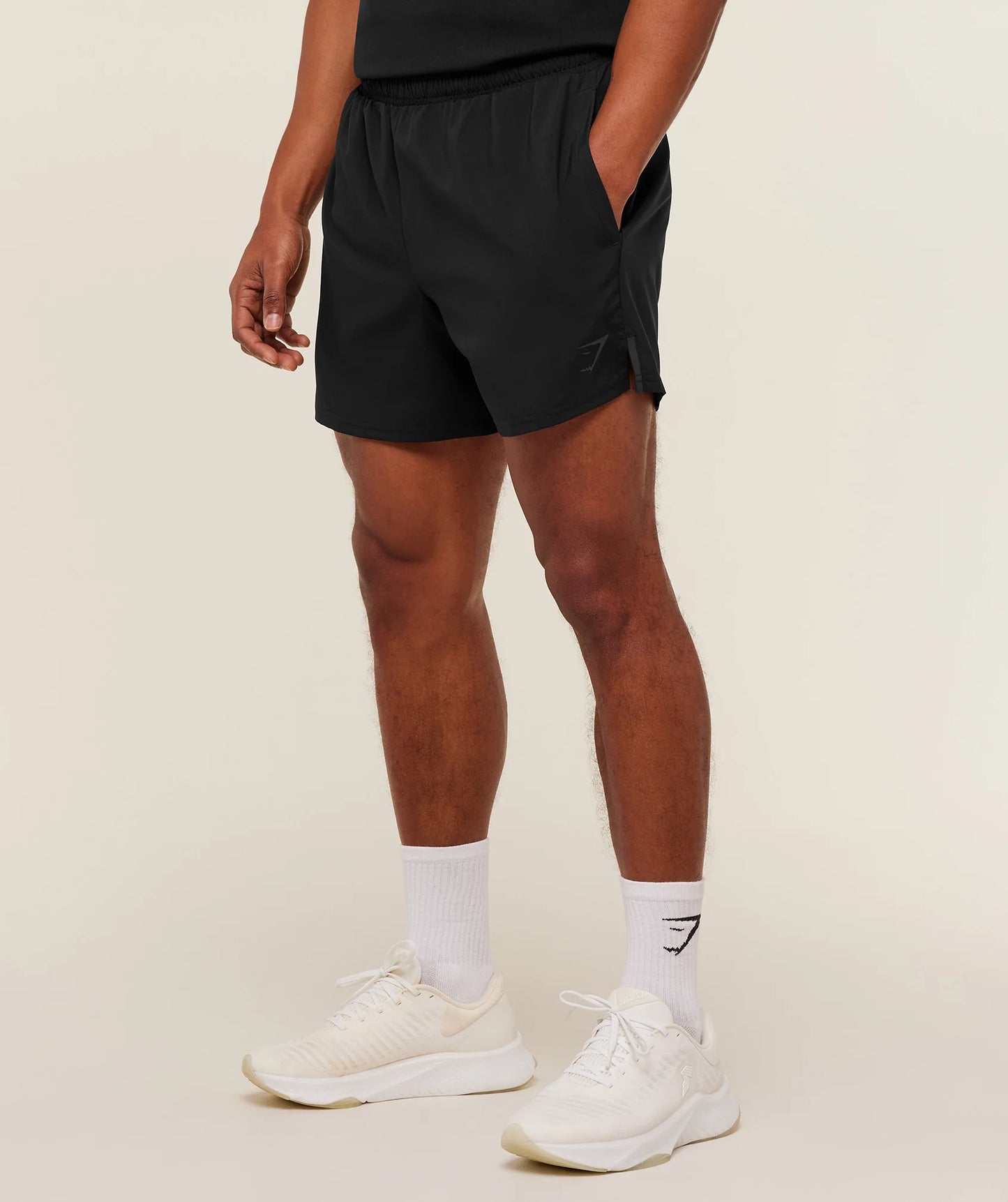 Arrival Contrast Shorts 5” | Black/Grey