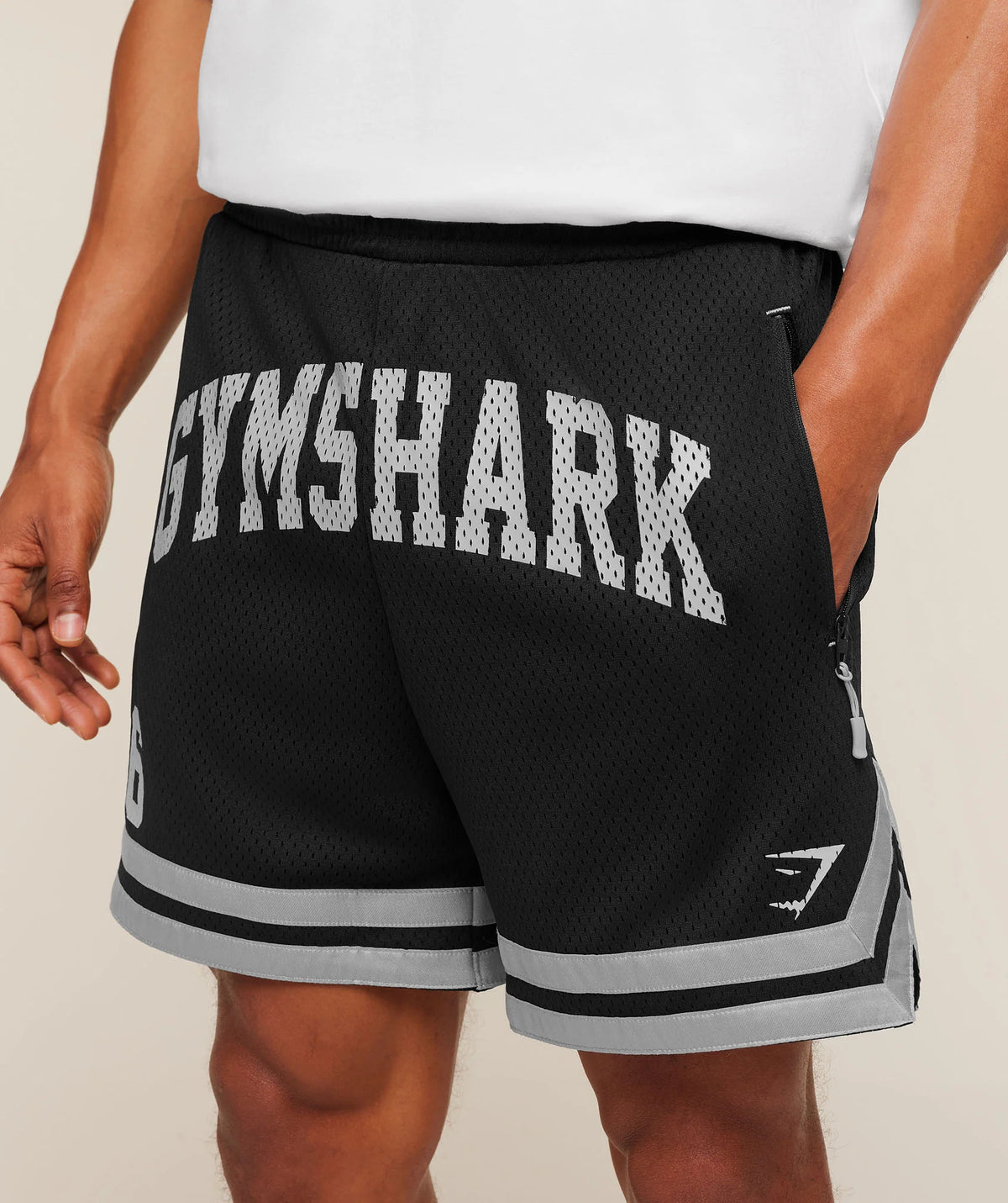Campus Mesh Shorts | Black