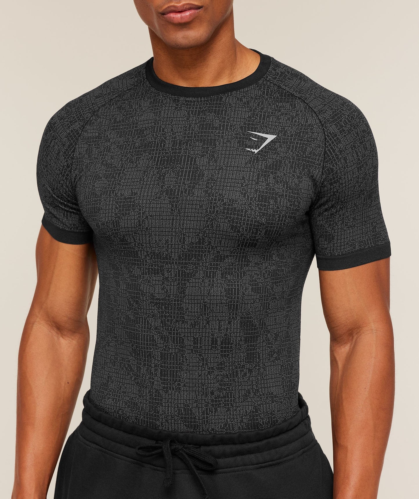 Geo Seamless Grid T-Shirt | Black/Smokey Grey