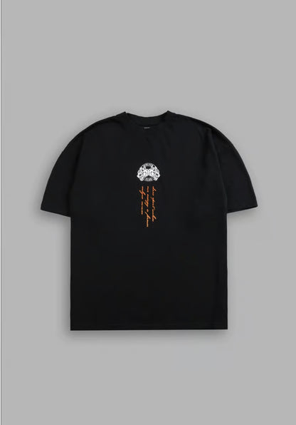 DS - BEHIND THE MASK "PREMIUM" OVERSIZED TEE IN BLACK