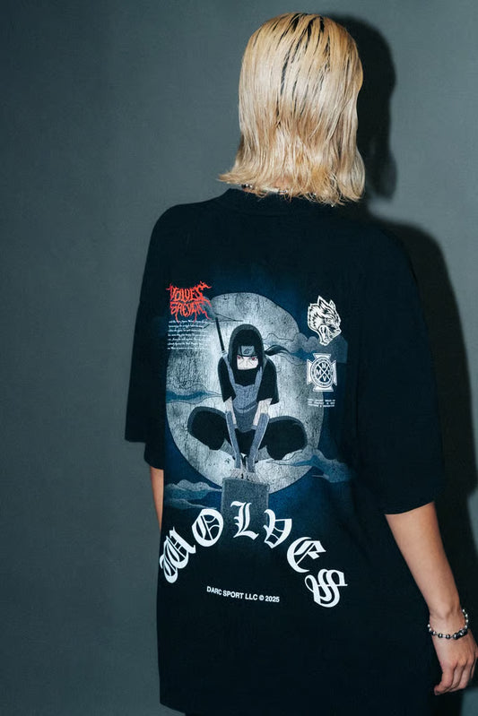 DS - UNDER THE MOON "PREMIUM" OVERSIZED TEE IN BLACK - ÚLTIMAS PIEZA: S